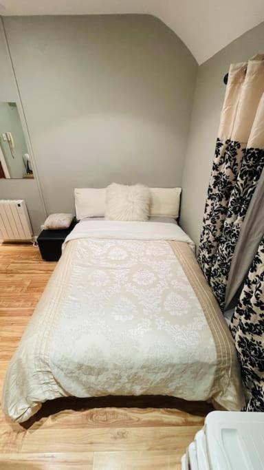 Small Mins Walks To Centre * Dublin